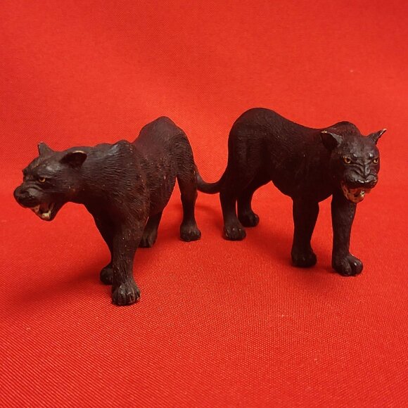 Two Schleich Black Panther Figurines - Picture 1 of 8